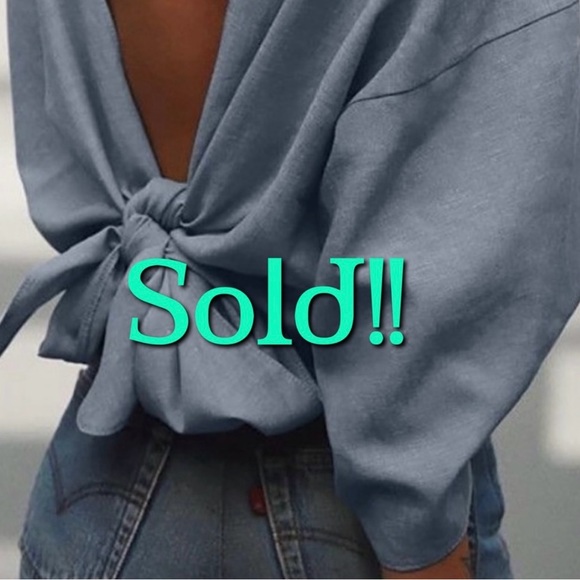 Dresses & Skirts - NWT Gorgeous silver n navy dress